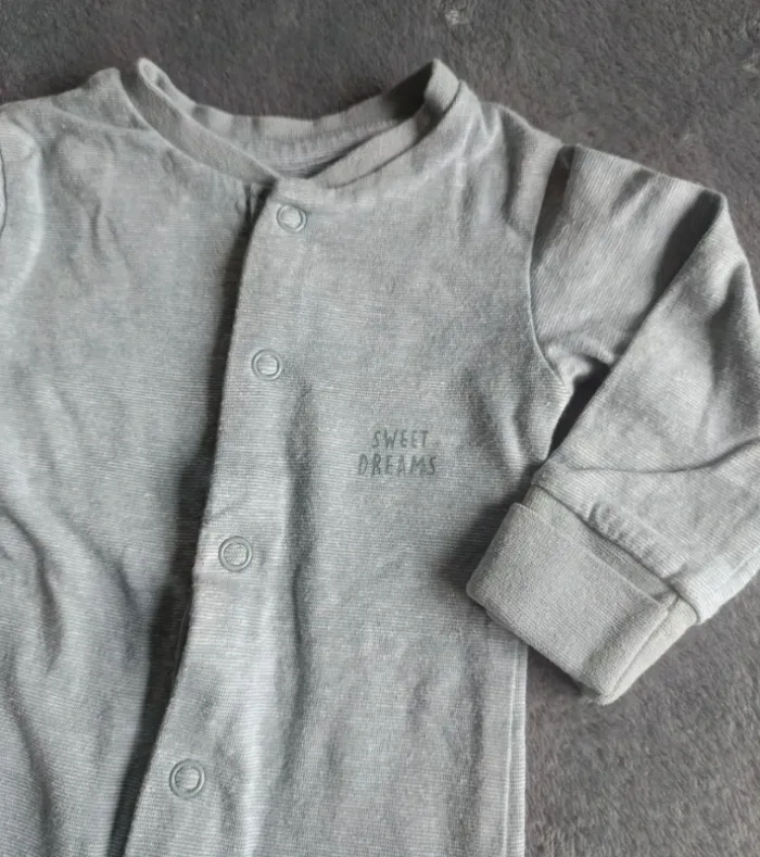 Pyjama 50 cm - photo numéro 3