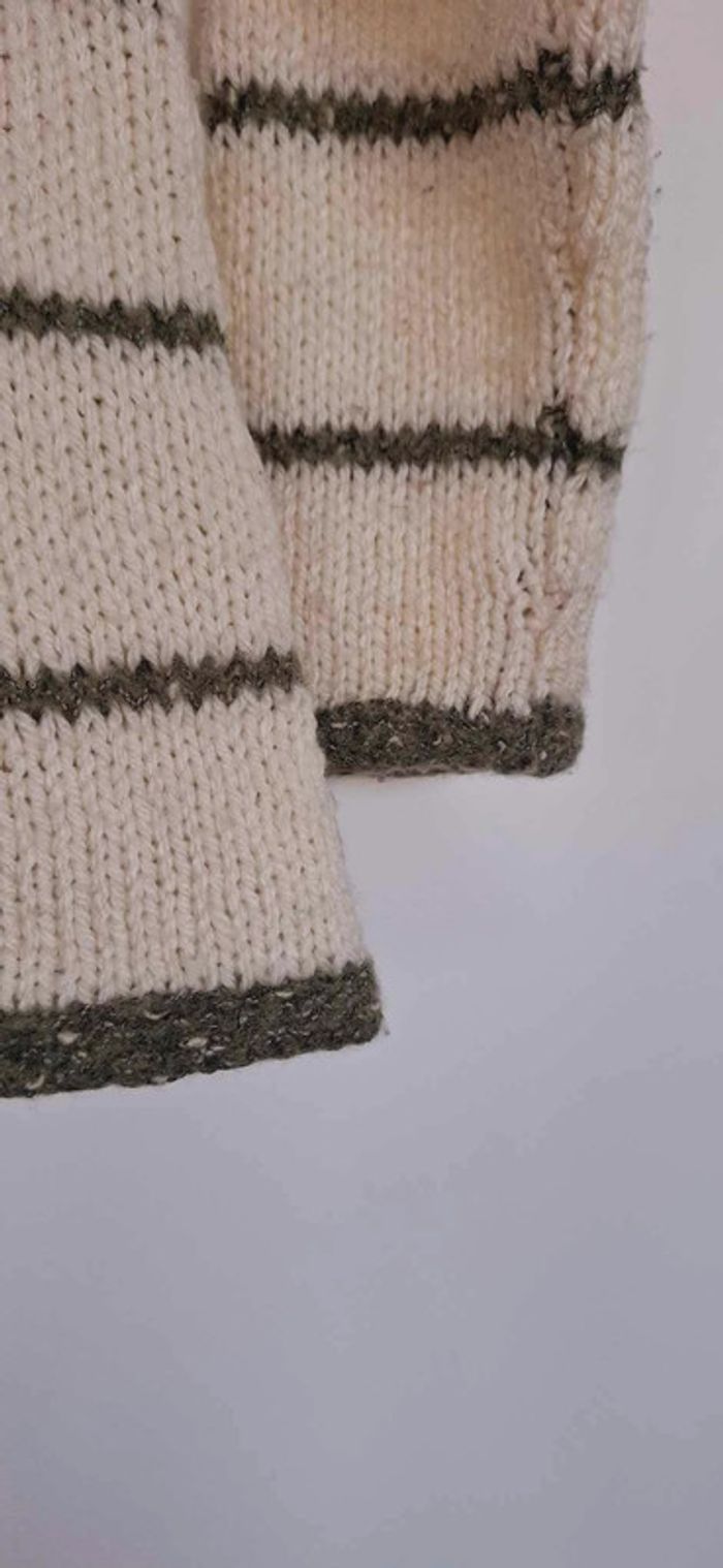 Pull rayé fait main - photo numéro 3