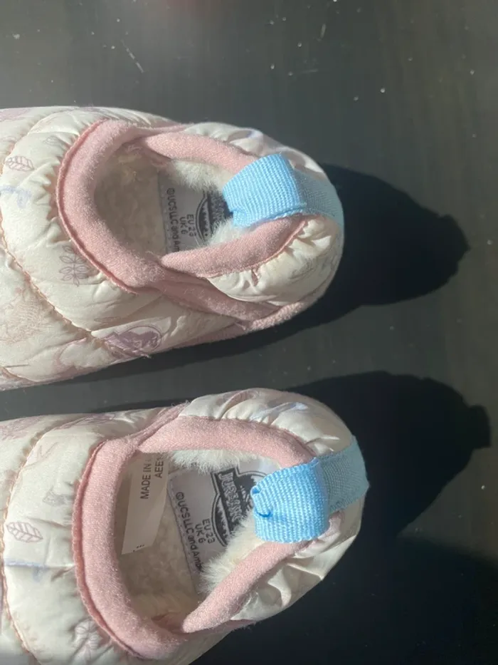 Chaussons Jurassic World - photo numéro 3