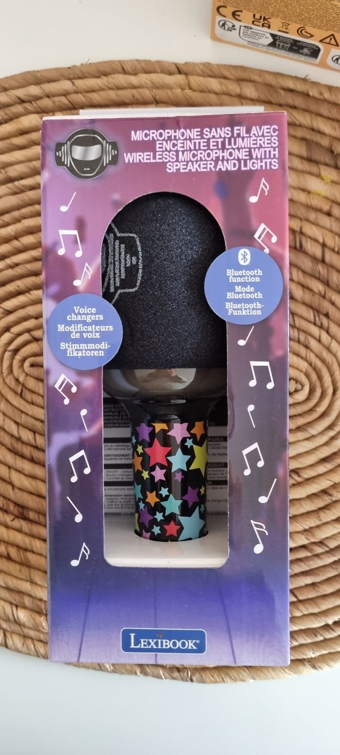 Lexibook microphone sans fil avec enceinte et lumières