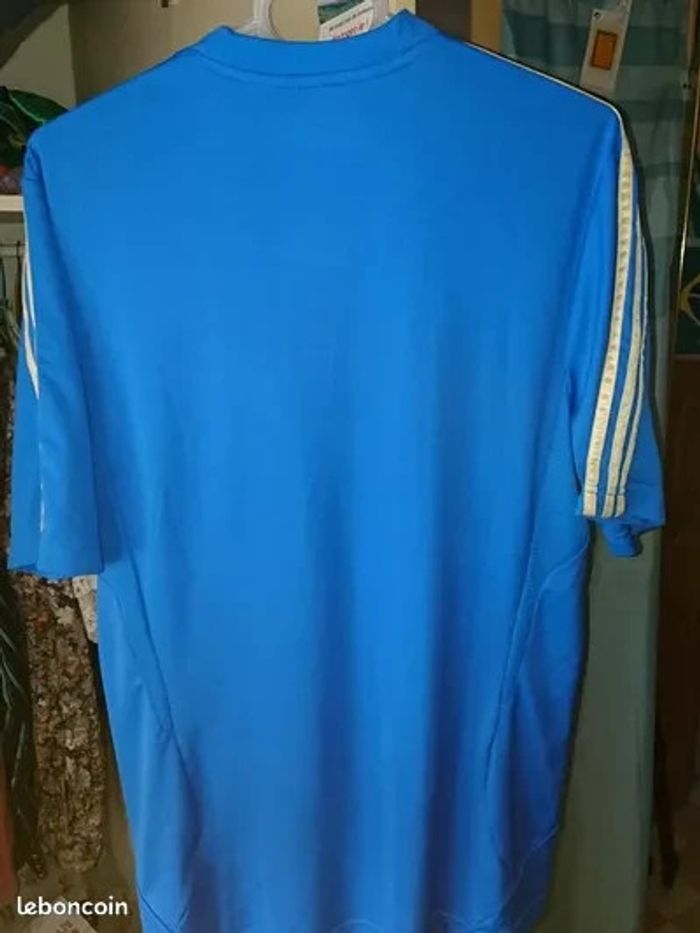 🥇Lot Maillot + Tshirt + mini écharpe + 2 médailles OM/Notre Dame de la Garde - photo numéro 7