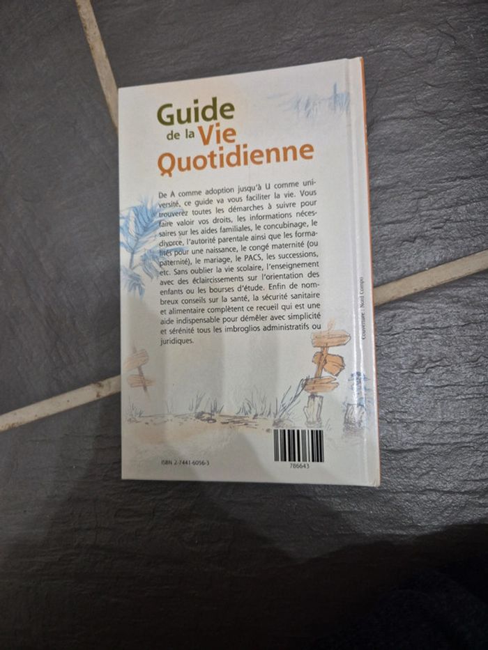 Livre guide de la vie quotidienne - photo numéro 2