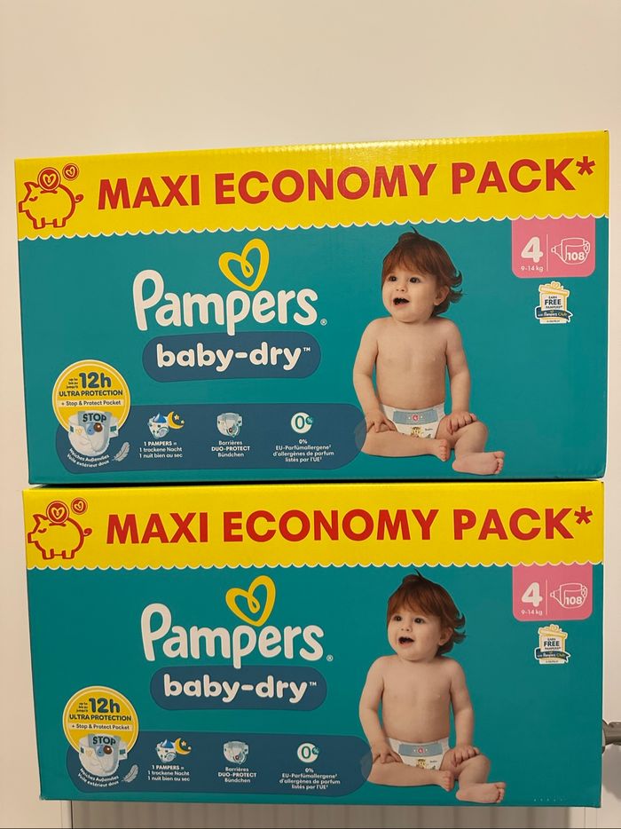 Les couches Pampers taille 4 en baby dry