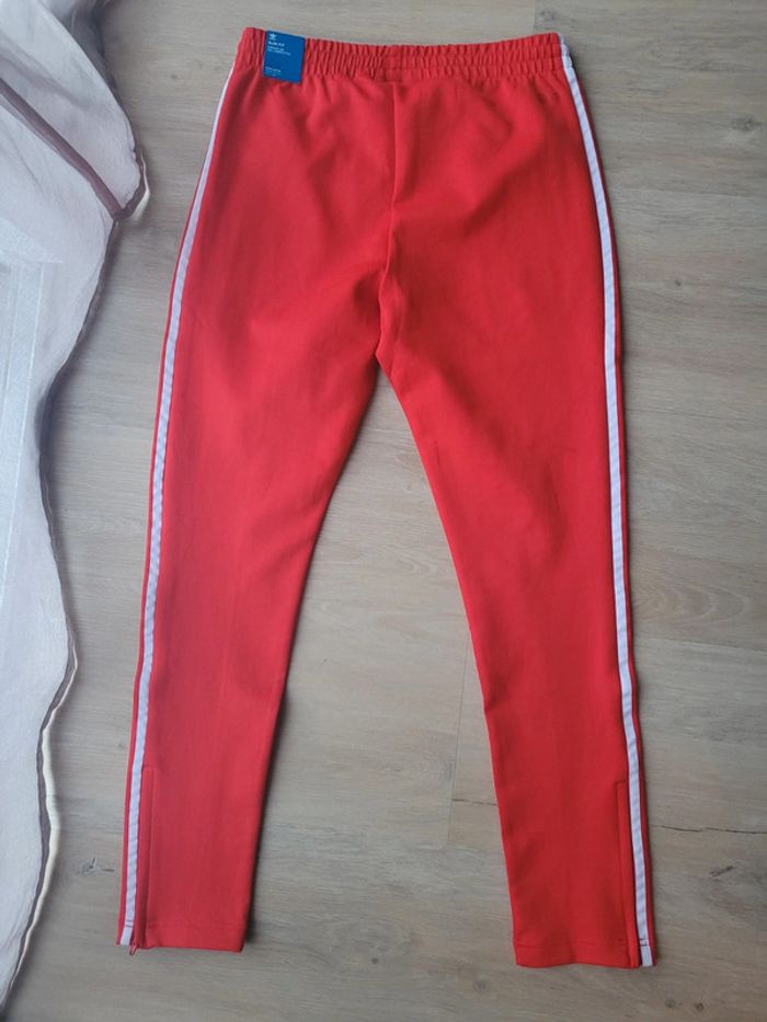 Jogging Adidas Femme Neuf taille 36 - photo numéro 3