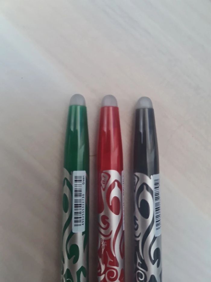 Stylo frixion x3 neufs - photo numéro 2