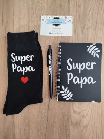 Ensemble super papa idée cadeau chaussettes carnet et stylo