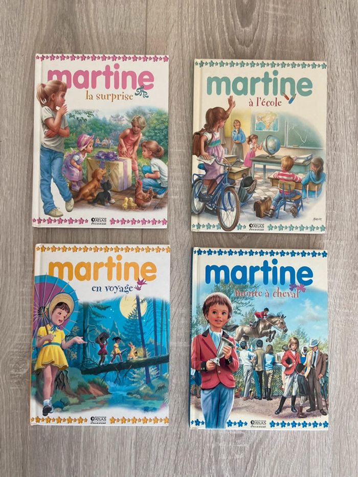 Lot de 4 livres Martine