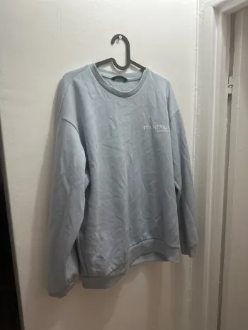 Sweat-shirt bleu