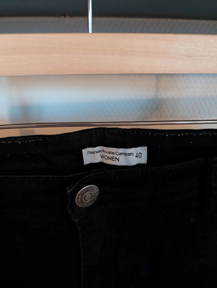 Short - FPC - taille 40 - photo numéro 2