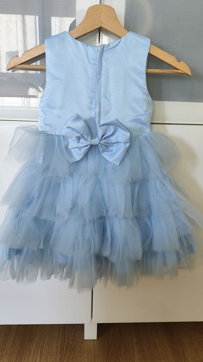 Robe de fête - photo numéro 2