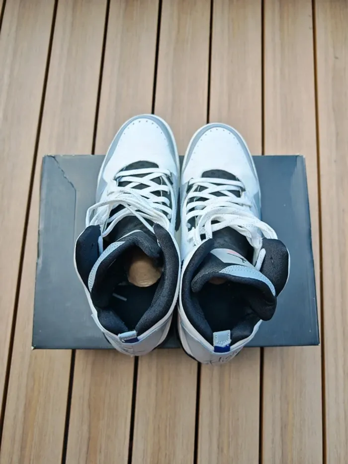 Jordan SC 3 White Black Wlf Grey 44 - photo numéro 7