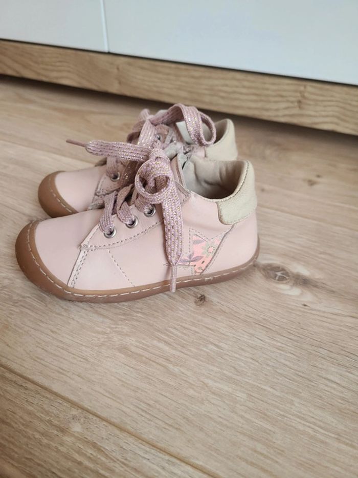 Chaussures en cuir Taille 21 - photo numéro 2