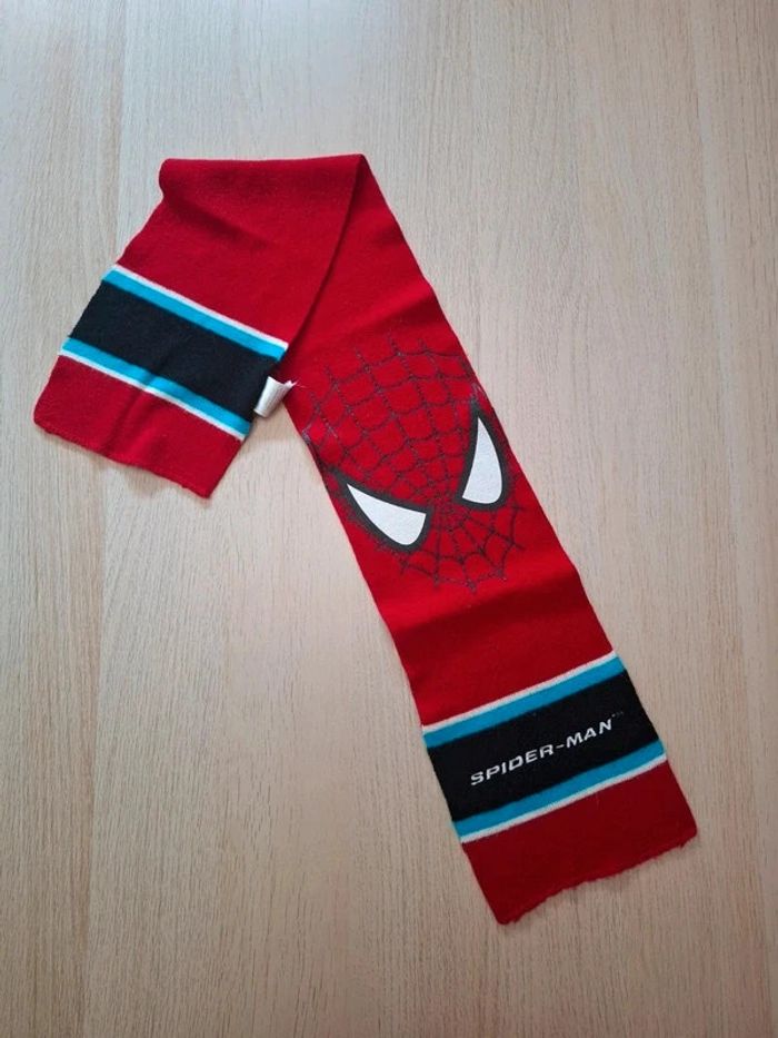 Écharpe Spiderman