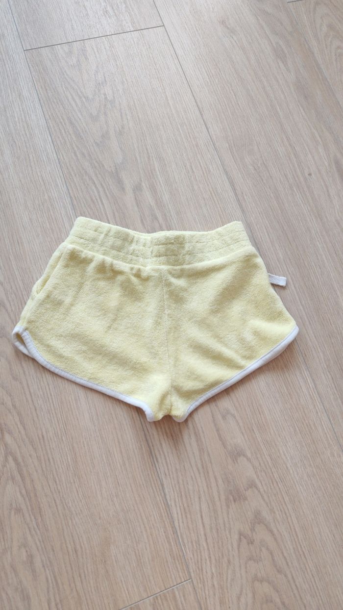 Short 3ans neuf - photo numéro 3