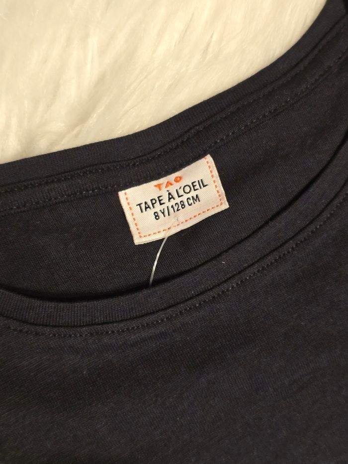 Neufs (non portés) 🏷🏷🤩😍 superbe.ensemble  teeshirt ml et short velours 8 ans fille 😍🤩 - photo numéro 2