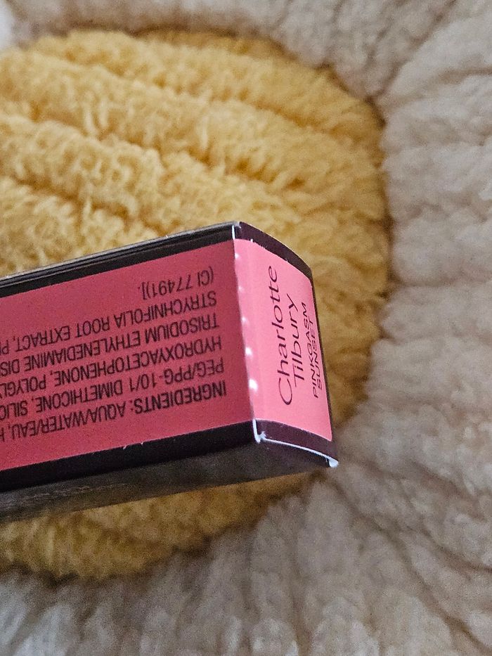 Blush highlighter Charlotte Tilbury - photo numéro 3