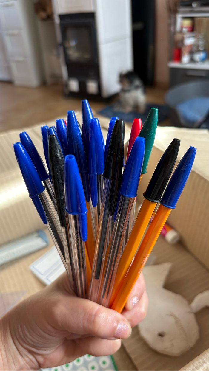 Fournitures scolaires - photo numéro 2