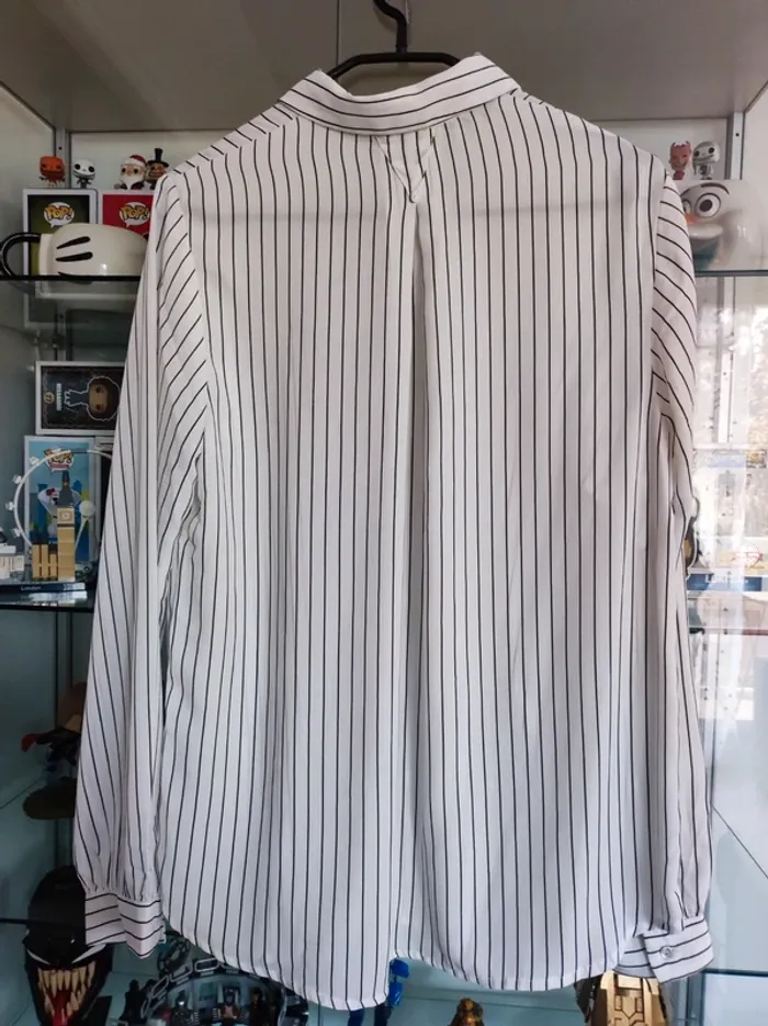 Chemise femme neuve - photo numéro 2