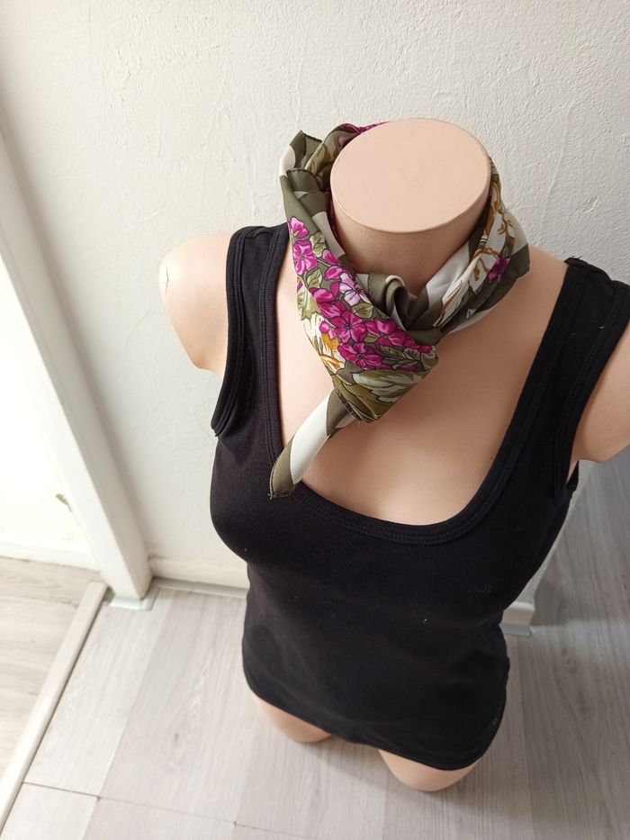 Foulard - photo numéro 2