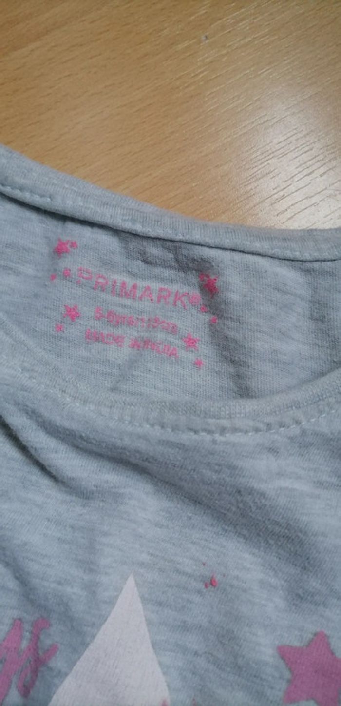 Lot 5 t-shirts 4 6ans - photo numéro 4