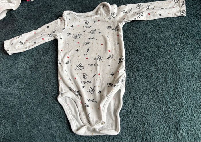 Lot de 3 bodys manches longues 12 mois 74 cm - photo numéro 3