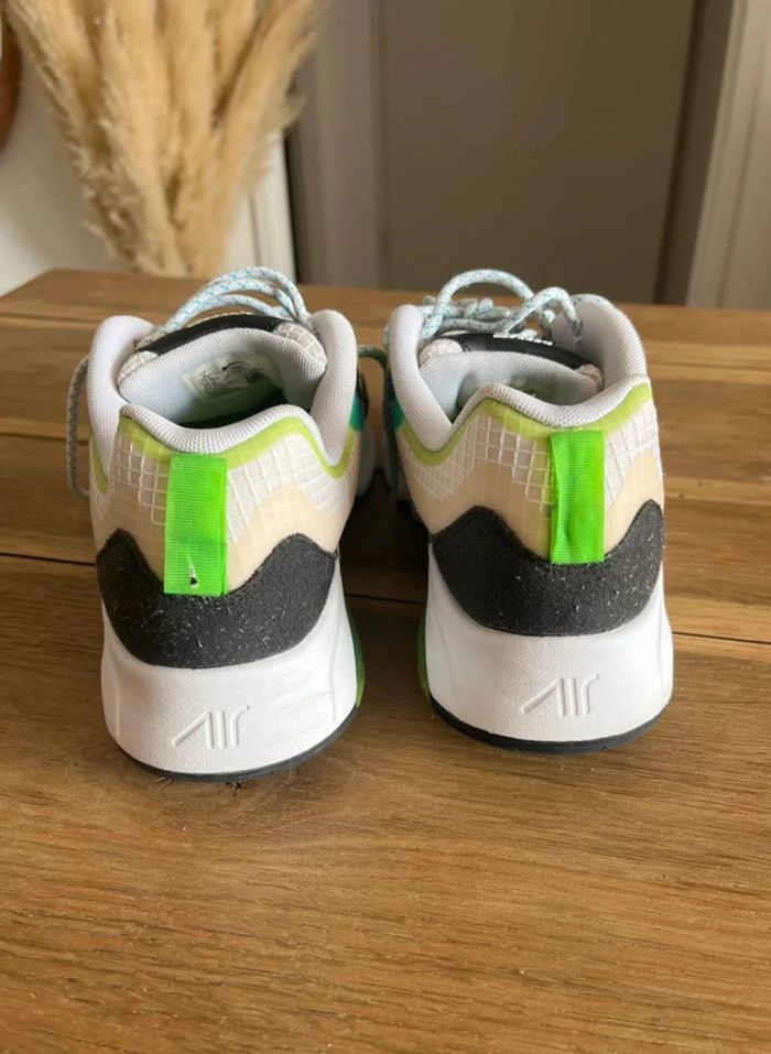 Nike Air Max 200 Blanc Vert Electrique Oracle Aqua - photo numéro 2