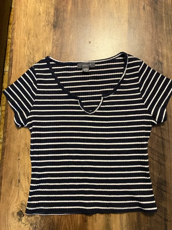 Petit haut femme 38/40 - photo numéro 2