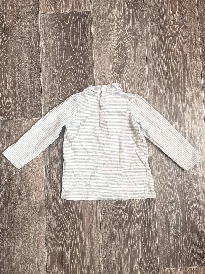 2 sous-pull et 1 robe 24 mois - photo numéro 8