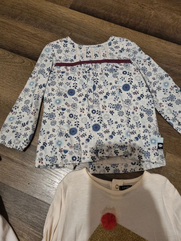 Lot de 4 t-shirts, 1 débardeur, 1 gilet court. Fille. Taille 18 mois. Kiabi, Sergent Major. TBE - photo numéro 7