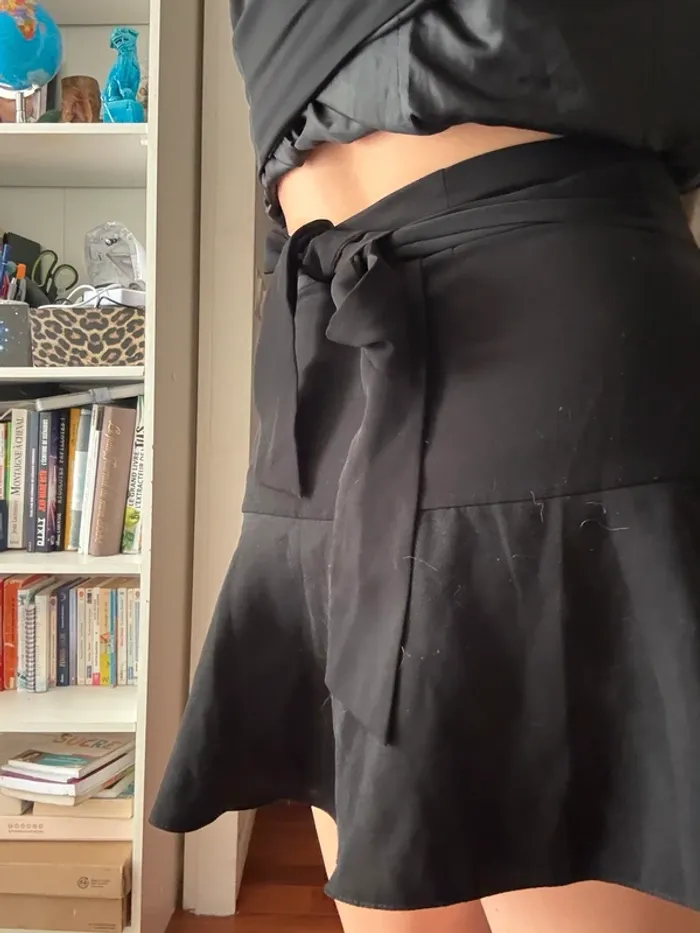 Jupe short  noire - photo numéro 3