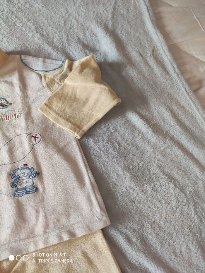 Pyjamas 2 pièces garçon taille 3 ans - photo numéro 3