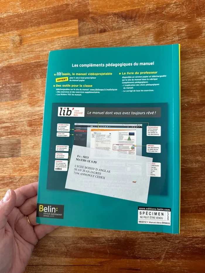 Livre, symbole, maths première - photo numéro 3