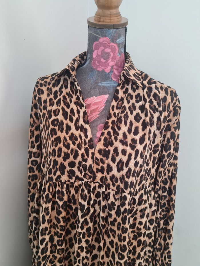 Robe panthère neuve - photo numéro 2