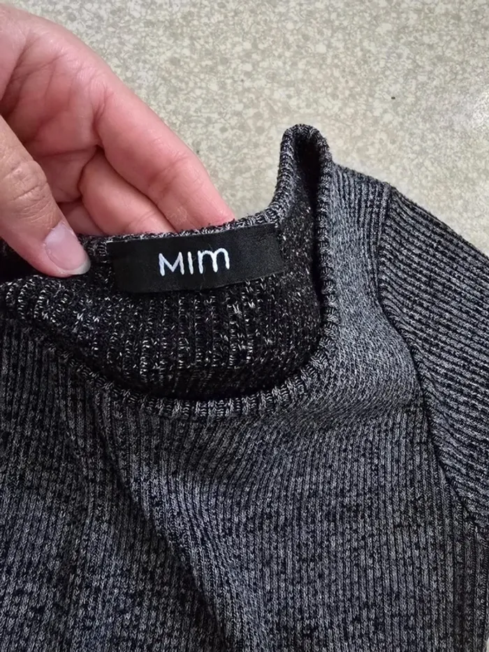 Robe grise et noir extensible - photo numéro 3