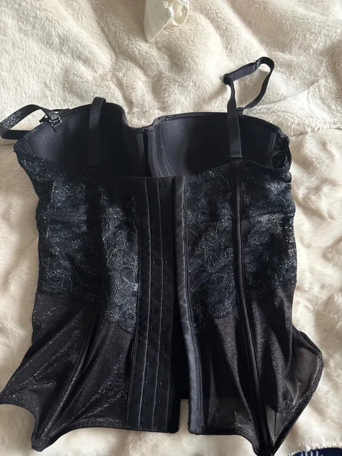 Bustier Rouge Gorge - photo numéro 2