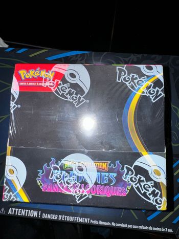 Display mega évolution 2 Flammes Fantasmagoriques