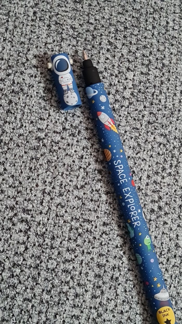 Legami Astronaute 🪐ÉTOILE ⭐POINTE NOIRE = 2ème édition (2022) Neuf - photo numéro 3