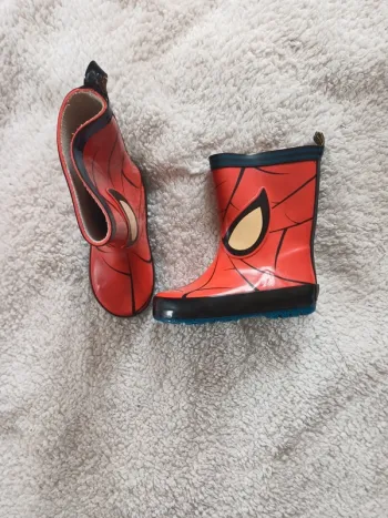 Bottes en caoutchouc spiderman