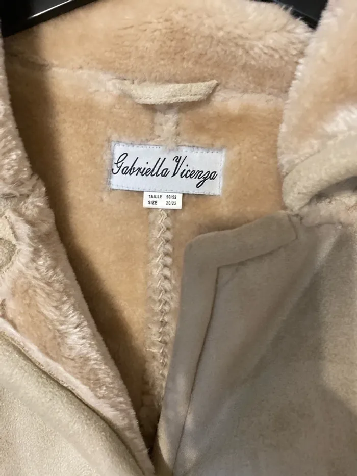 superbe manteau doudoune beige Gabriella Vicenza 50/52 comme neuf - photo numéro 5