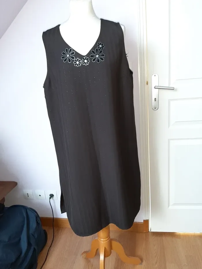 Robe.
