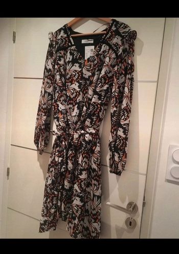 Robe neuve fleurie 42