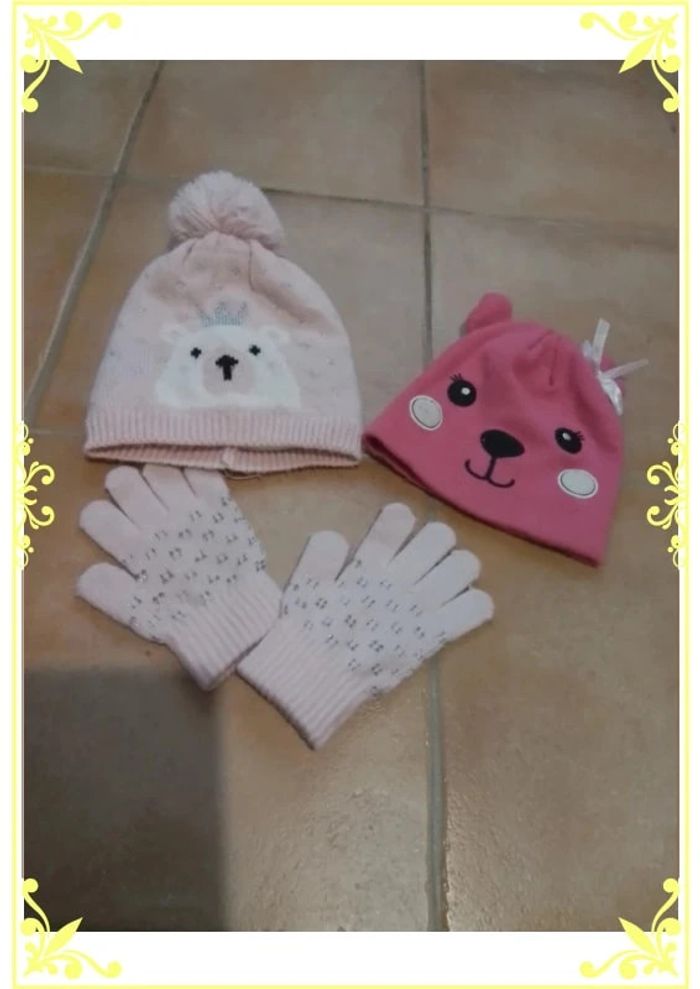 Lot bonnet et gants - photo numéro 2