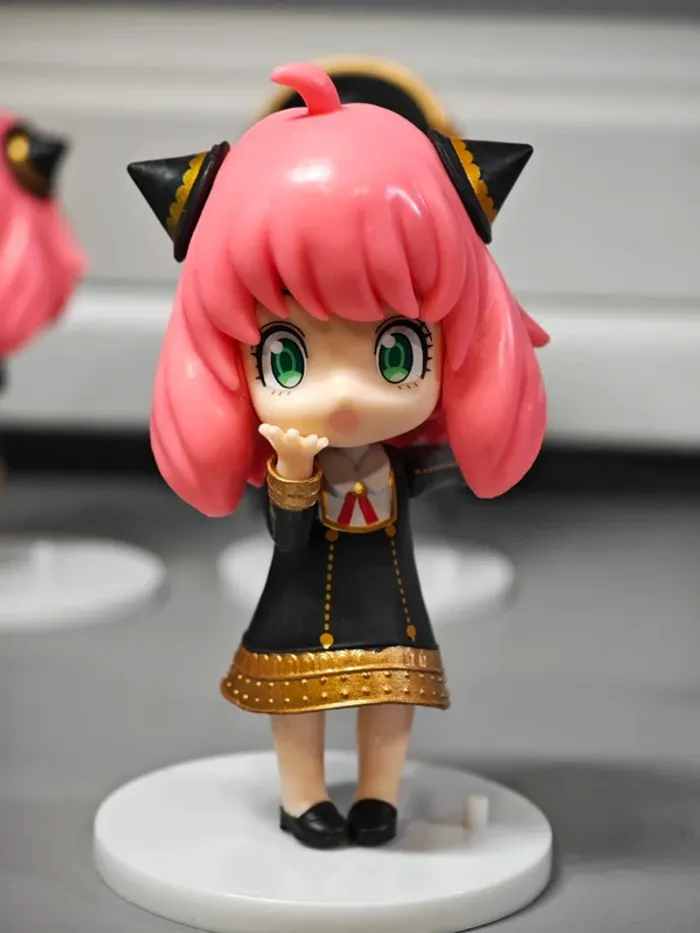 Lot 6 figurines Spy X Family neuves sans boite - photo numéro 8