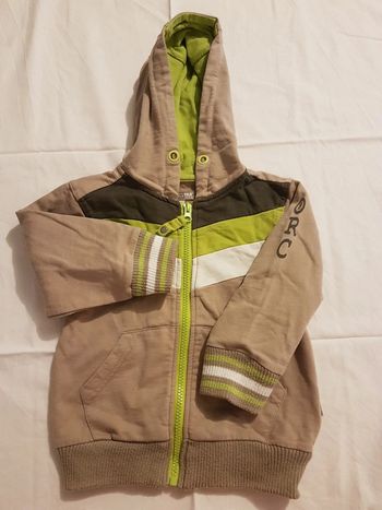 Veste à capuche 2 ans