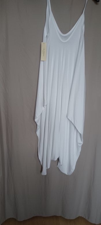 Très jolie robe serouels femme T U