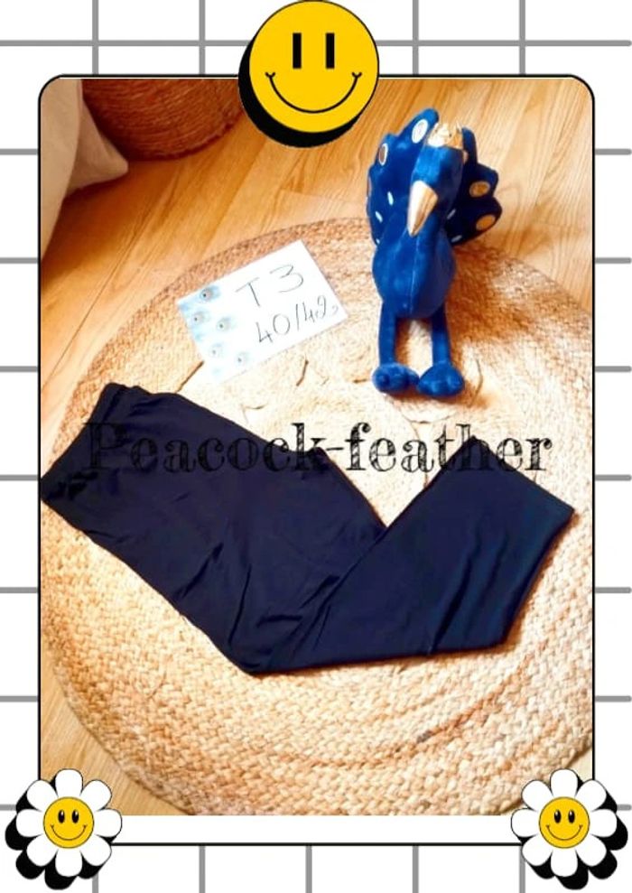 Legging 3/4 noir neuf T3