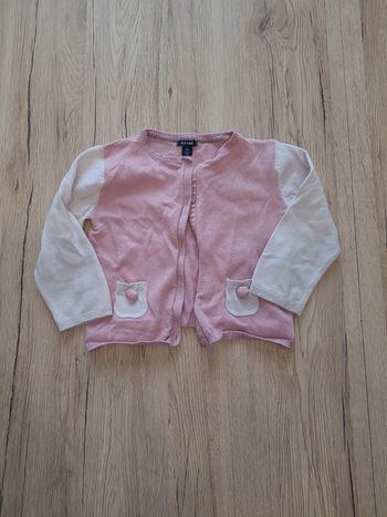 Petit gilet bébé fille
