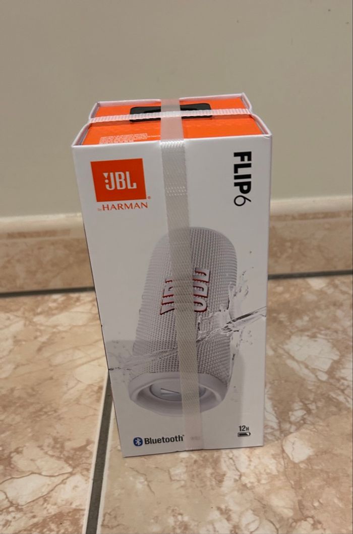Enceinte Bluetooth JBL Flip 6 blanche – Neuve scellée – Garantie 2 ans - photo numéro 5