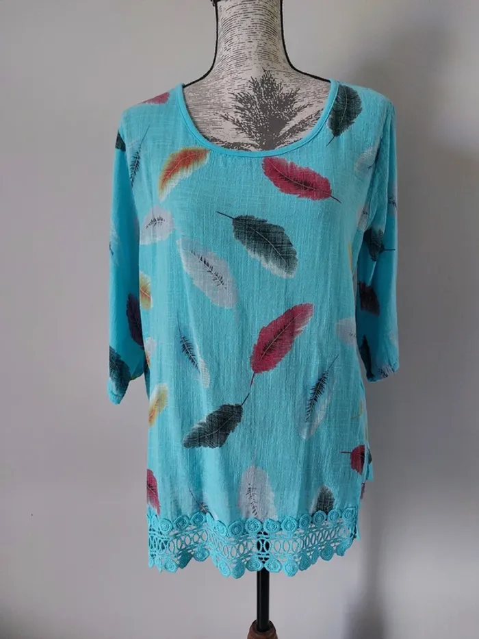 Haut bleu 100% coton neuf