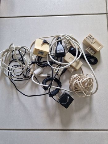 Lot de fils différents